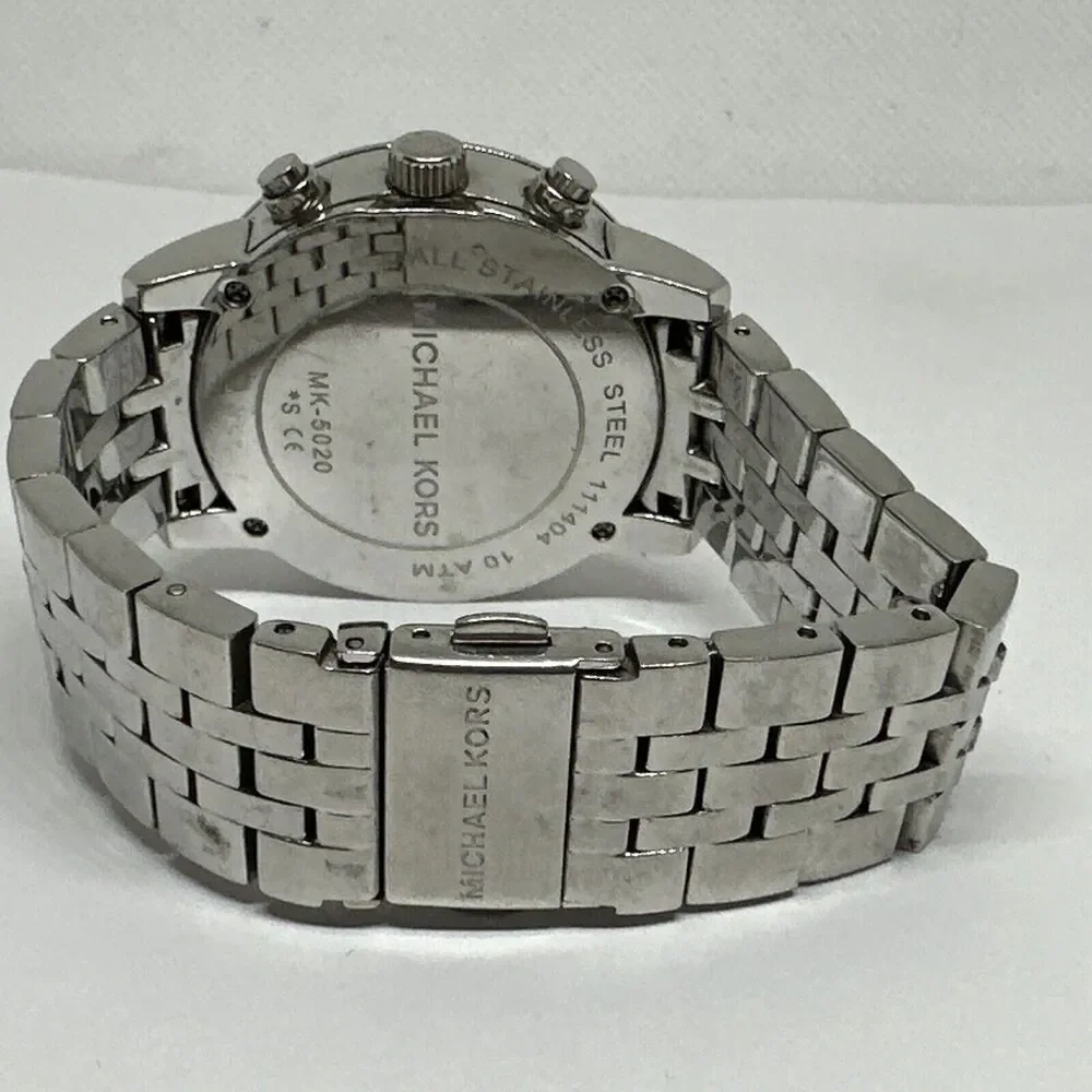 Michael Kors MK5020 Women's Silver Stainless Steel Analog Dial Wrist Watch NUL52